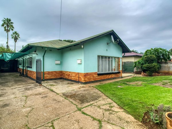 Discover the 5 Best Sustainable Packing Materials for Your UK Move: Eco-Friendly Options for a Greener Relocation